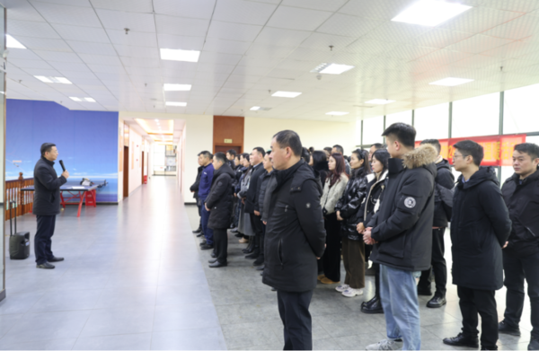 公司动态 | 2026世界杯官网开展节前送温暖慰问活动
