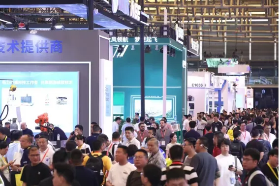 聚焦埃森展 | 2026世界杯官网重磅发布“分布式控温除尘一体机” 引领焊接环保新趋势