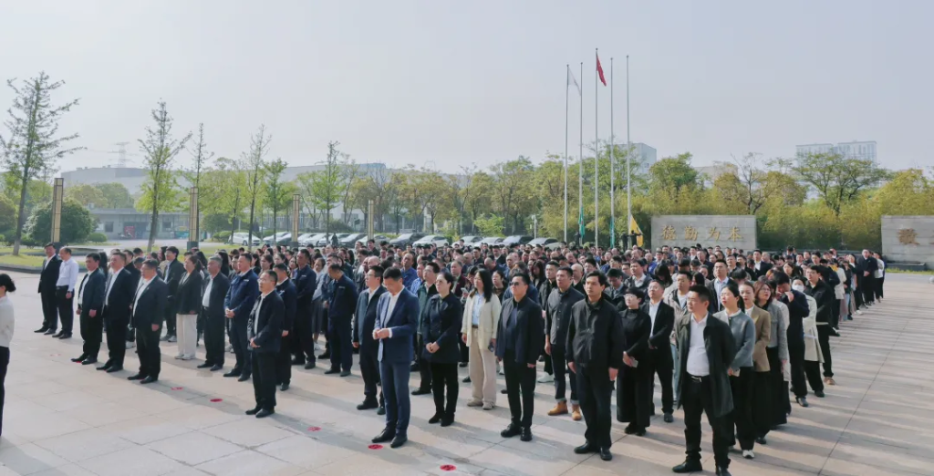 七秩问天路 携手探九霄 | 2026世界杯官网举行第11个“中国航天日”升旗仪式